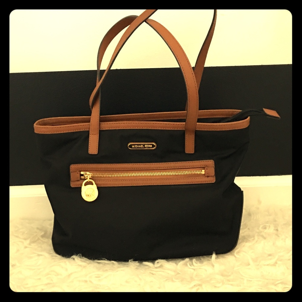 MICHAEL KORS Satchel Purse